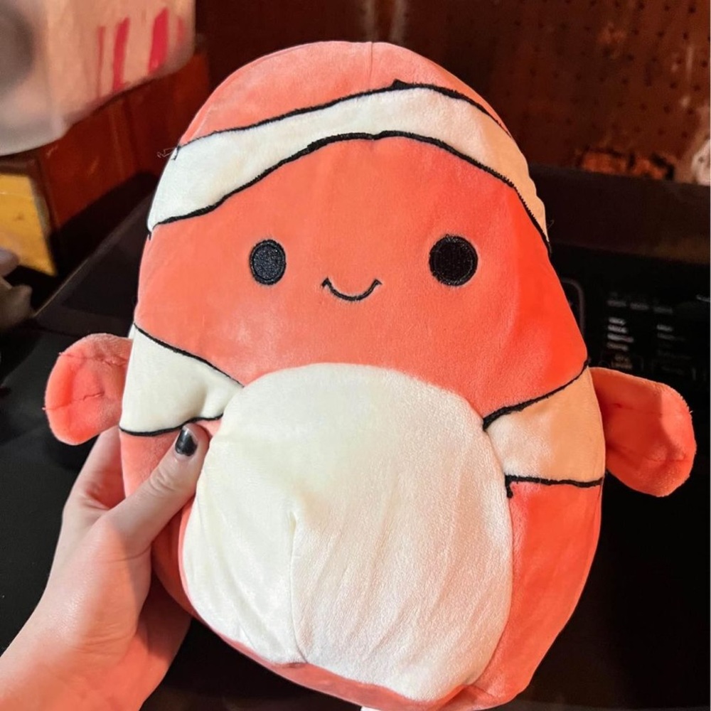 Nemo squishmallow